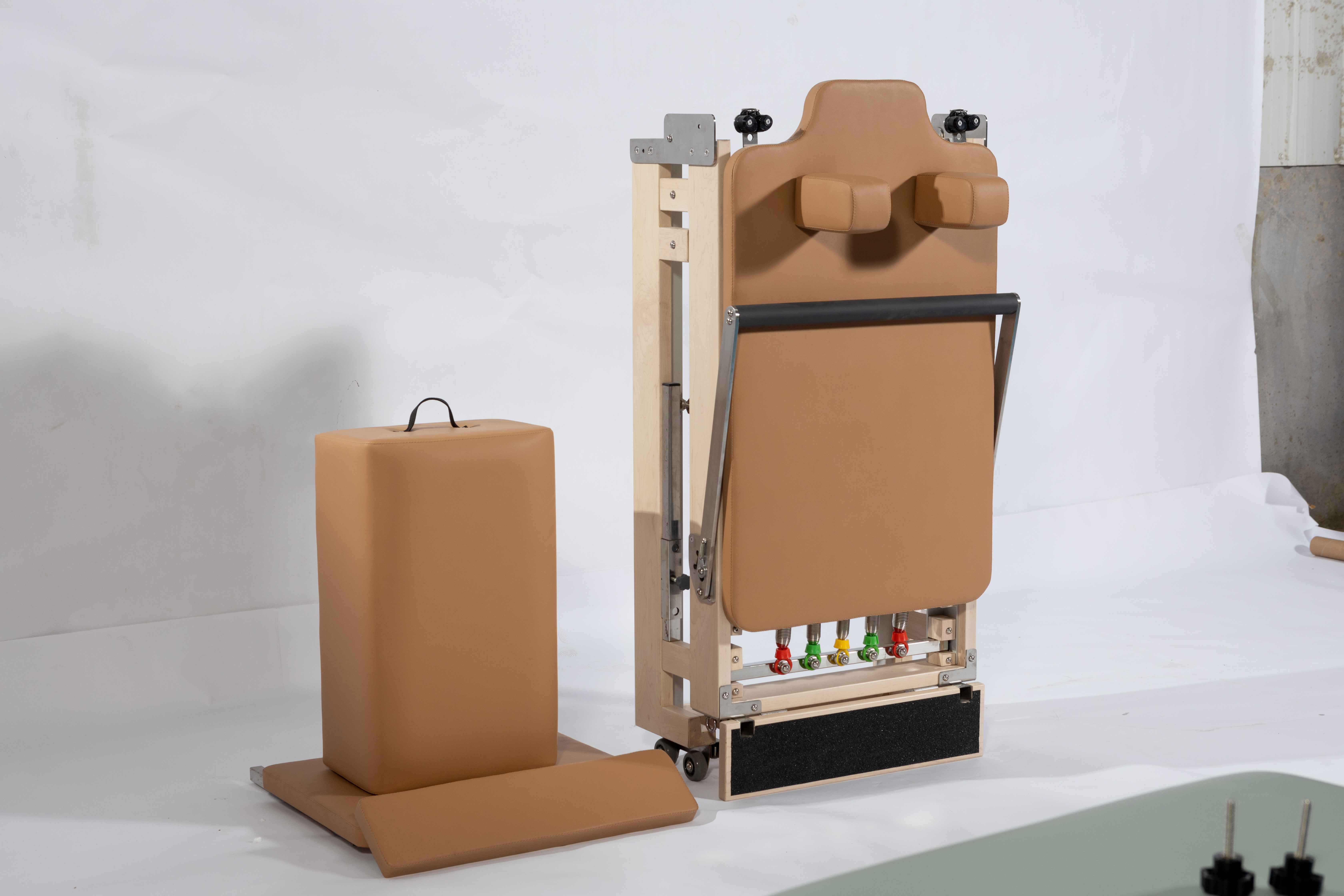 Maple Wood Pilates Reformer, A - Pilates & Yoga Studio Alineacion ulasan dan harga