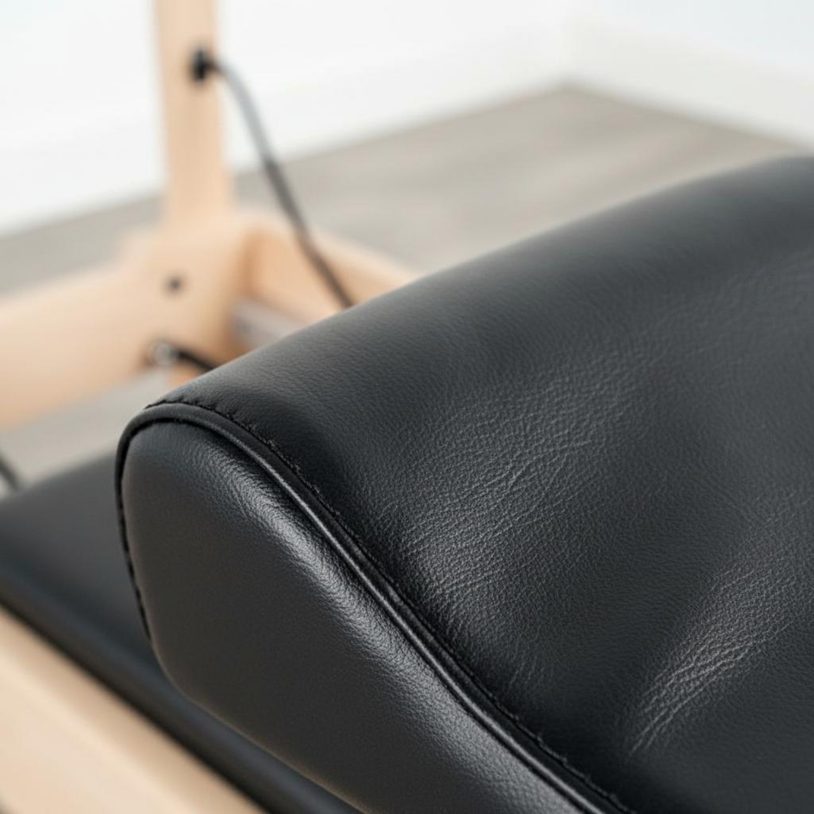 Pilates Bed Neck Pillow Padded - Pilates & Yoga Studio Alineacion ulasan dan harga